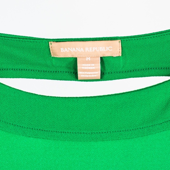Banana Republic Green Top in size medium - Picture 2 of 8